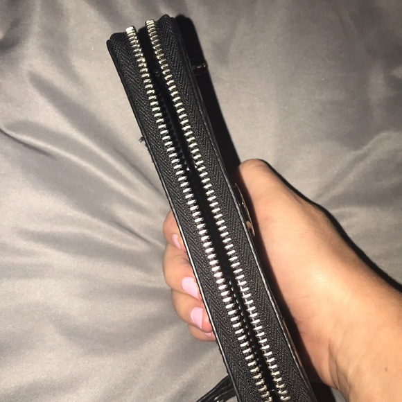 Michael Kors Wristlet - Picture 3 of 4